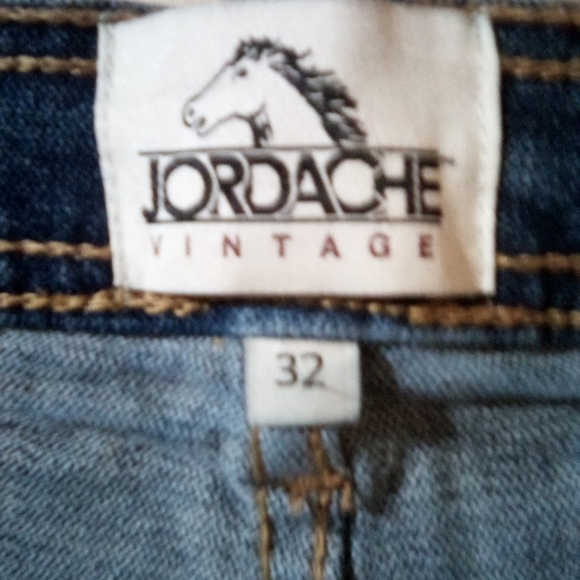 Jordache Distressed Jeans - Picture 16 of 16